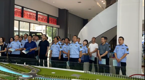 2023年6月27日下午，省市場監督局組織全省市縣區的市場監督局食品安全工作分管領導共170余人蒞臨園區現場觀摩！