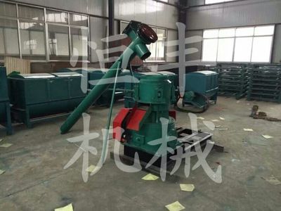 顆粒機(jī)在現(xiàn)代畜牧業(yè)中的應(yīng)用與市場(chǎng)解析 軸傳動(dòng)與平模機(jī)型選購(gòu)指南